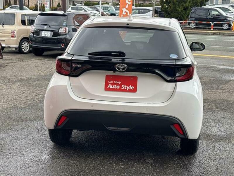YARIS