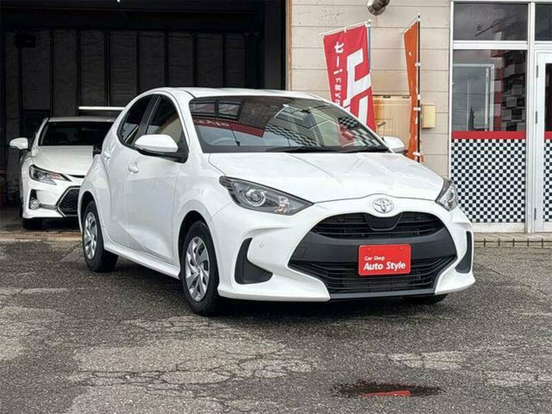 TOYOTA YARIS