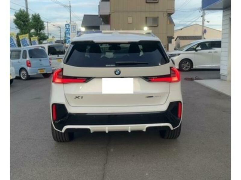 X1