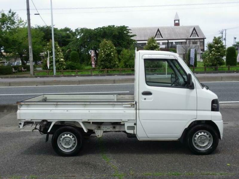 MINICAB TRUCK