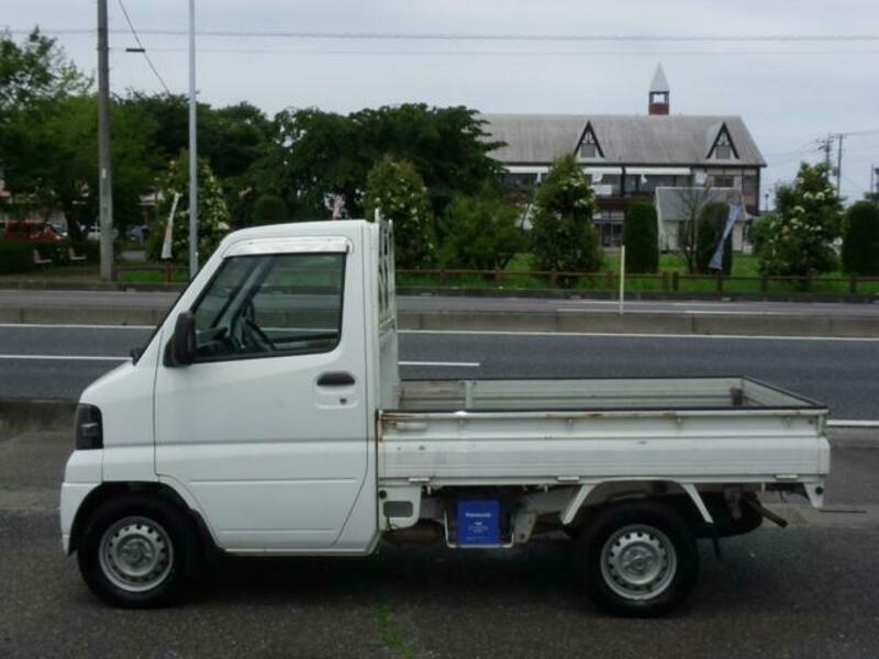 MINICAB TRUCK