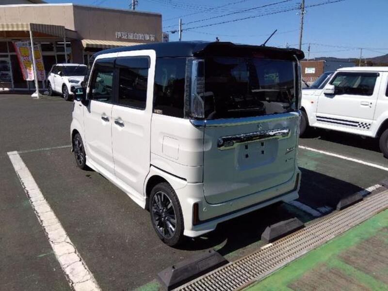 SPACIA CUSTOM