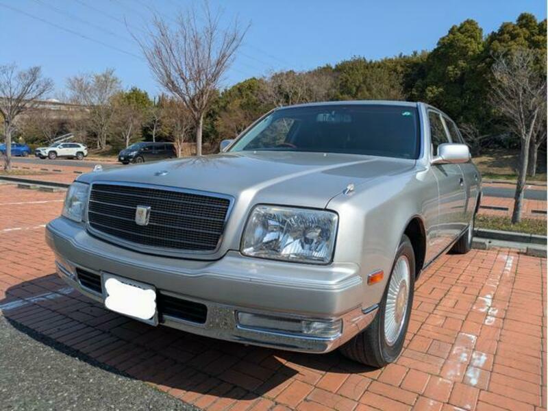 TOYOTA CENTURY