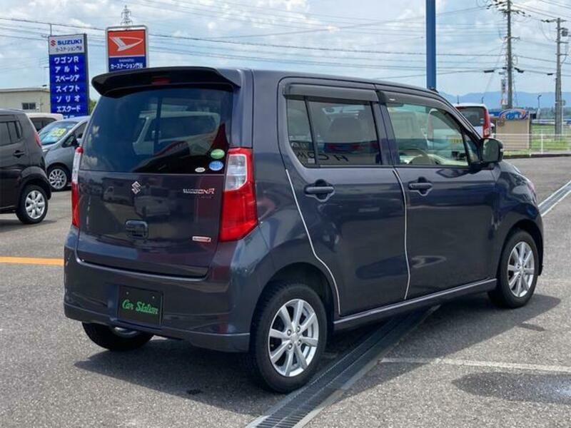 WAGON R