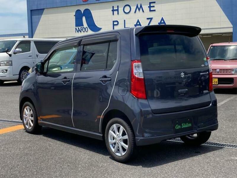 WAGON R