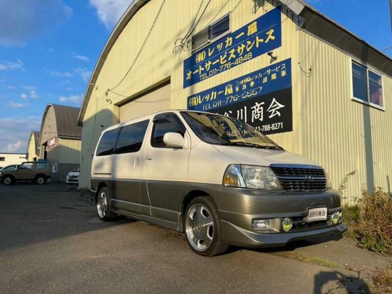 GRAND HIACE