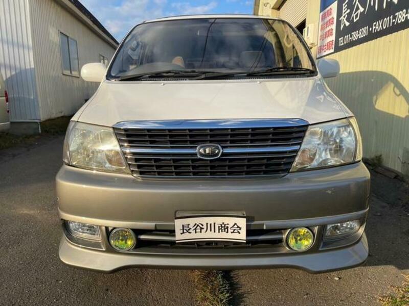 GRAND HIACE