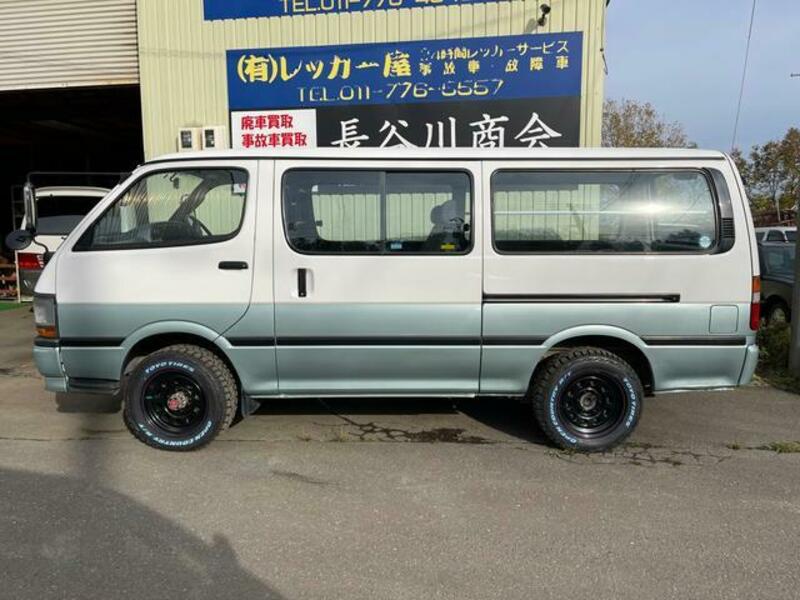 HIACE VAN
