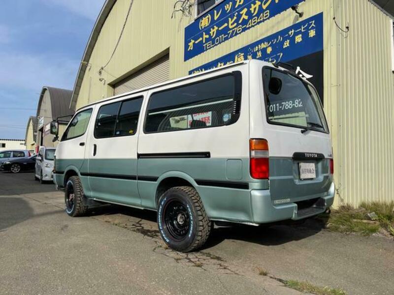 HIACE VAN