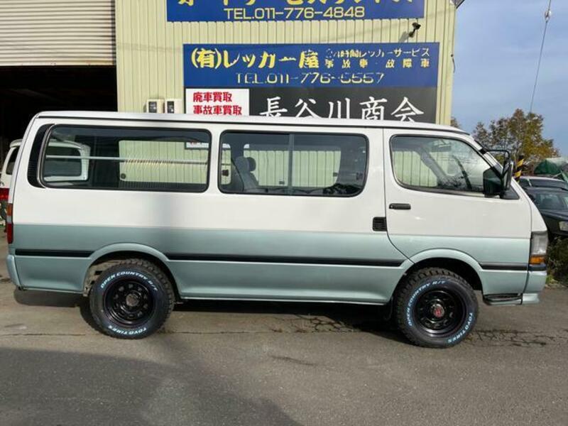 HIACE VAN