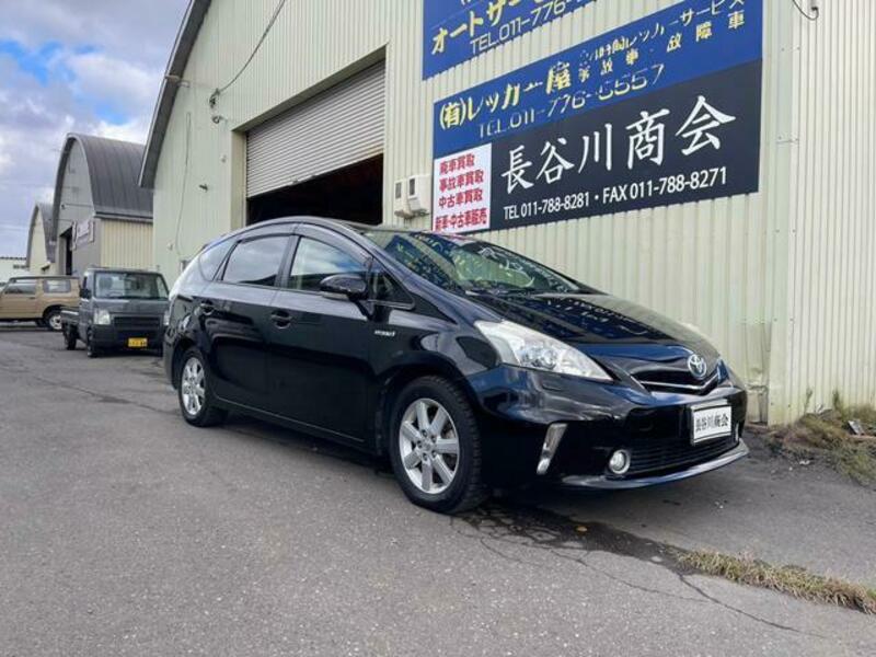 PRIUS ALPHA
