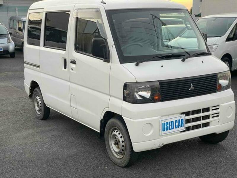 MINICAB VAN