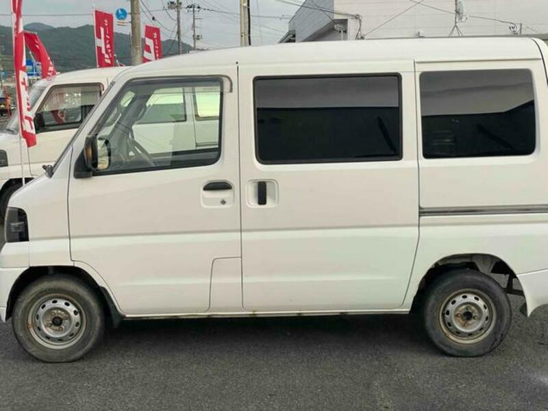 MINICAB VAN