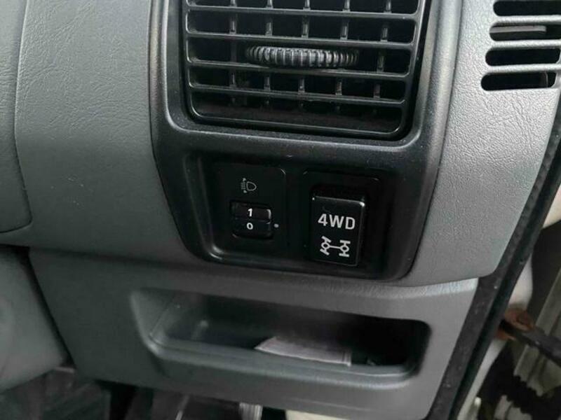 MINICAB VAN