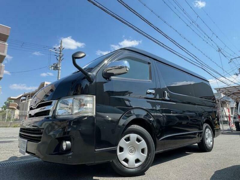 TOYOTA HIACE WAGON
