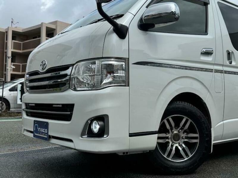 HIACE VAN