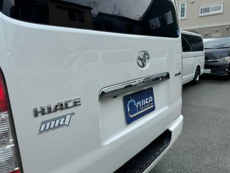 HIACE VAN