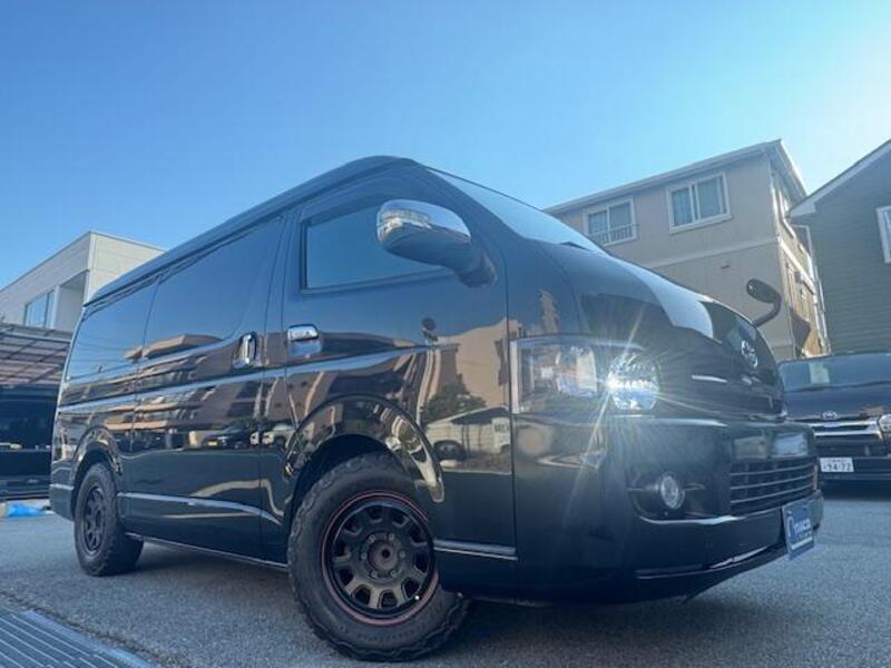 HIACE VAN