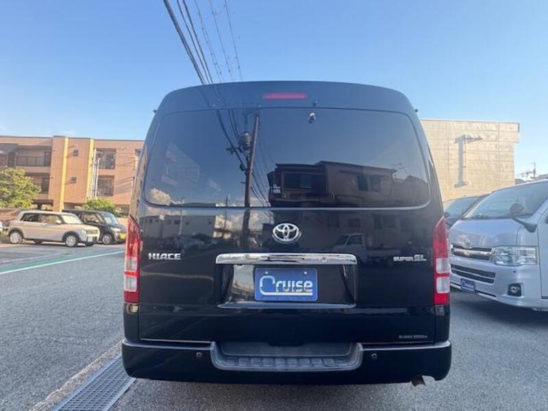 HIACE VAN