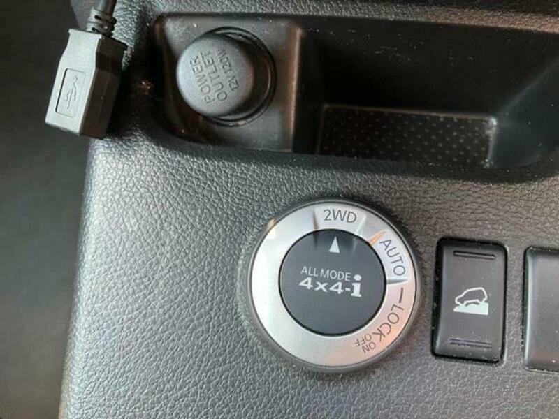 X-TRAIL