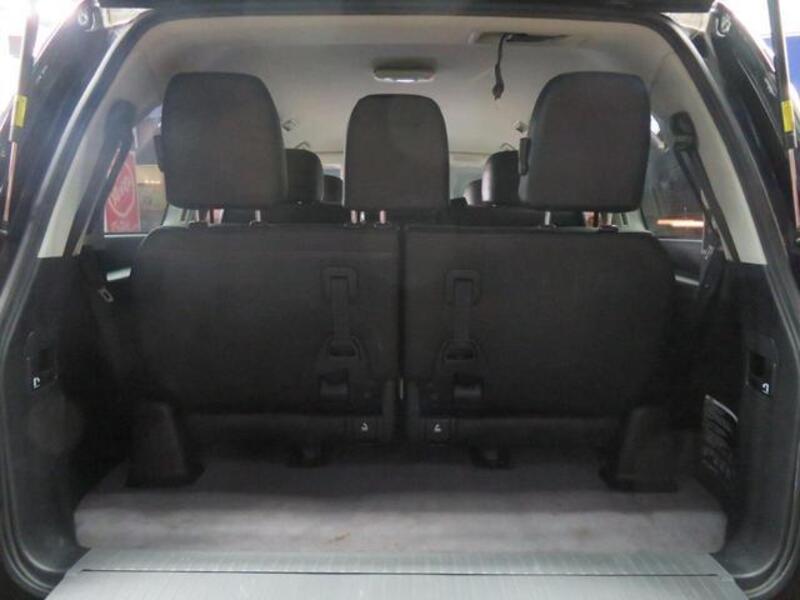 LAND CRUISER