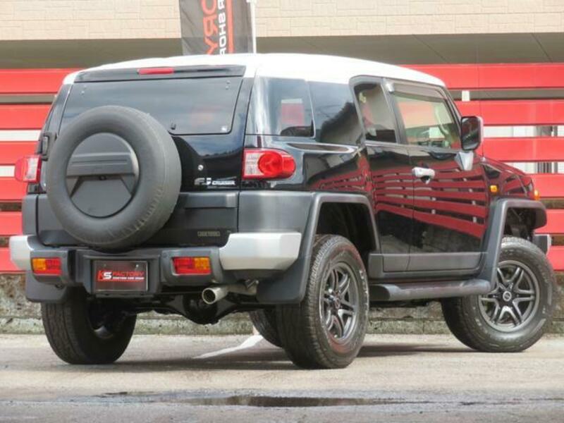 FJ CRUISER