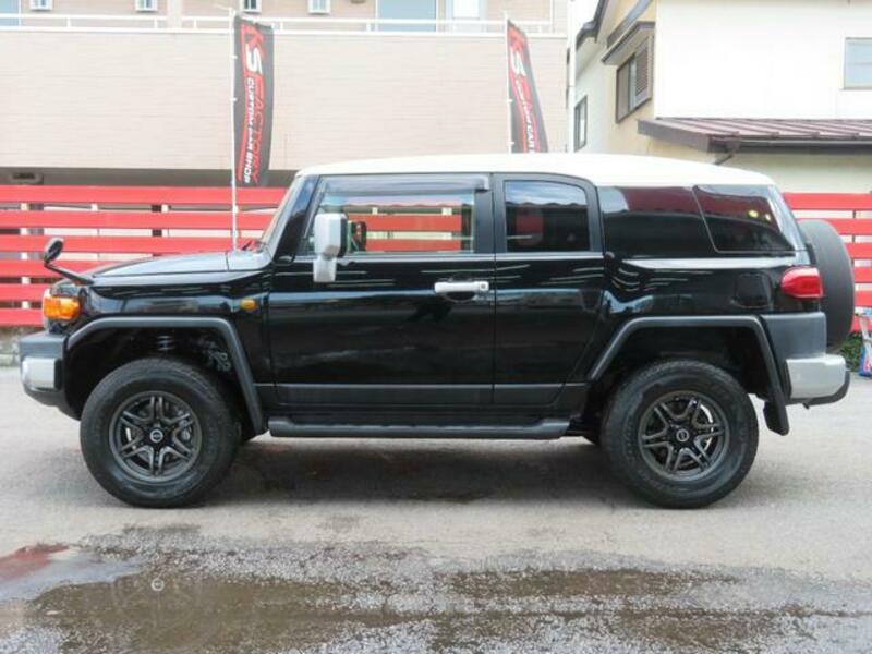 FJ CRUISER