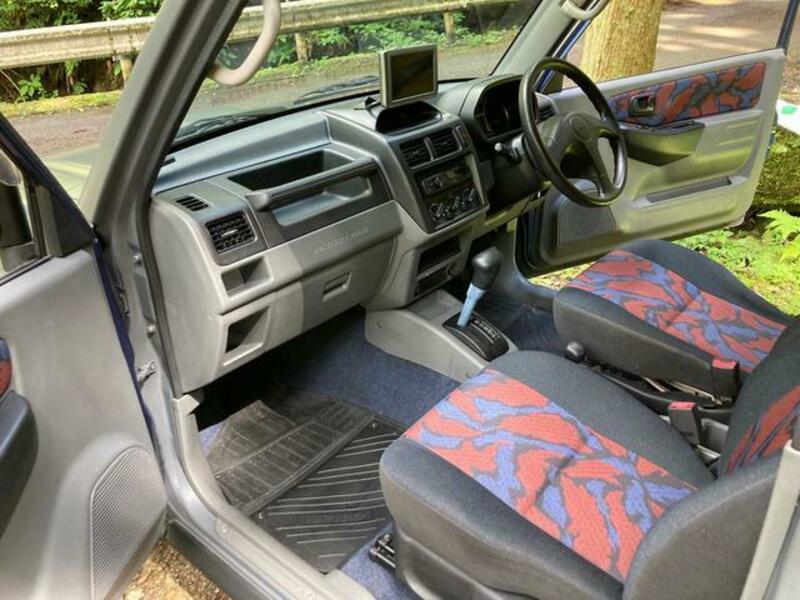 PAJERO MINI