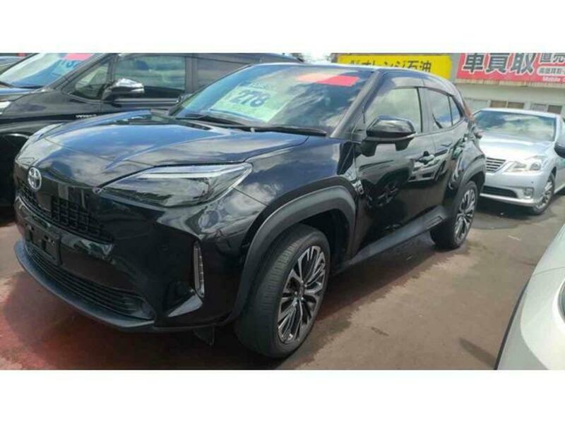 YARIS CROSS