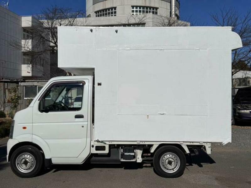 CARRY TRUCK