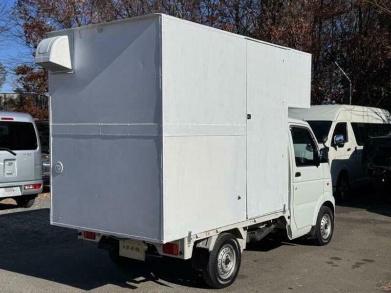 CARRY TRUCK