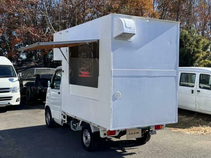 CARRY TRUCK