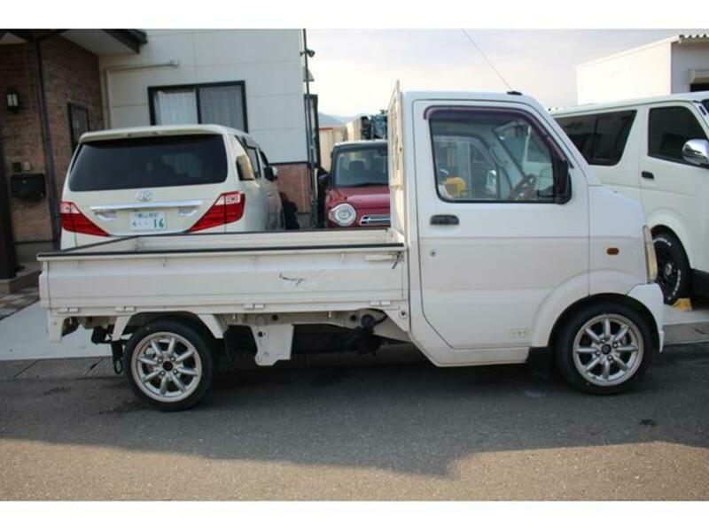 CARRY TRUCK
