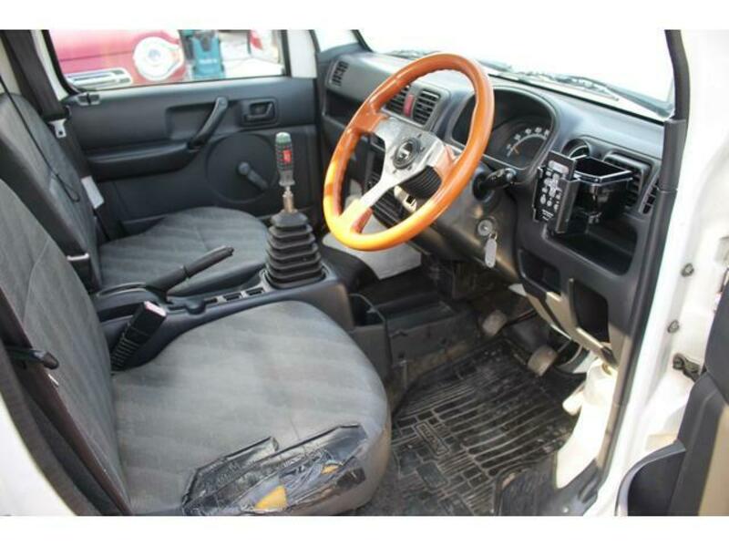 CARRY TRUCK