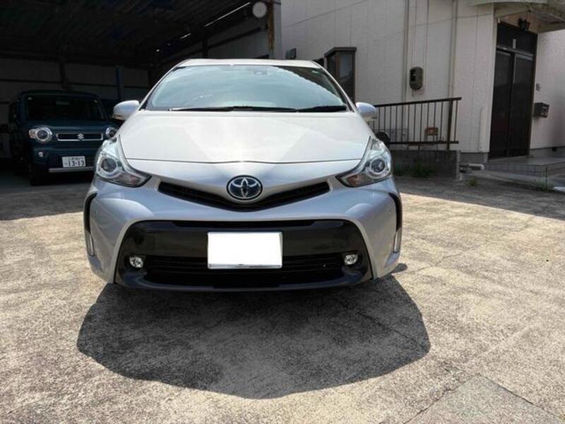 PRIUS ALPHA