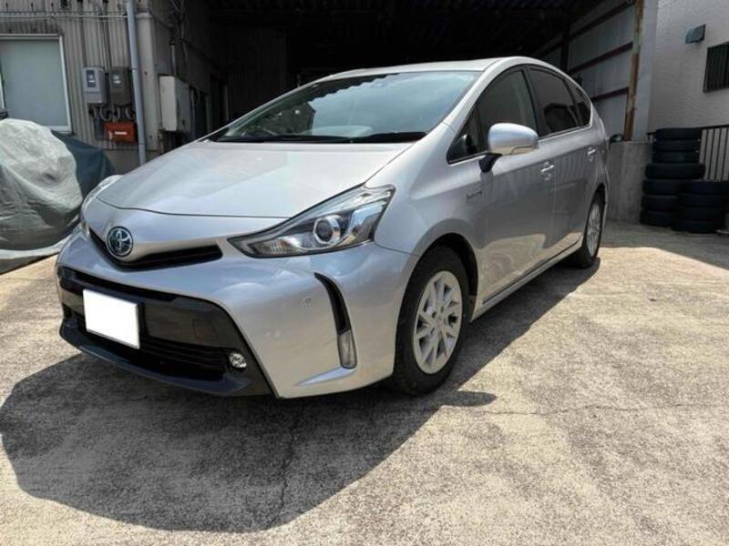 PRIUS ALPHA