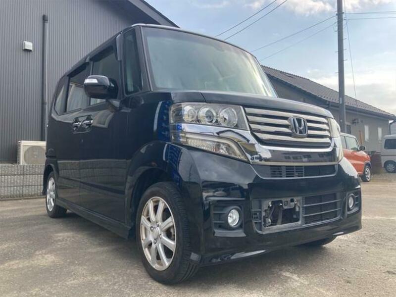 N BOX CUSTOM