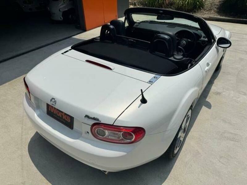 ROADSTER