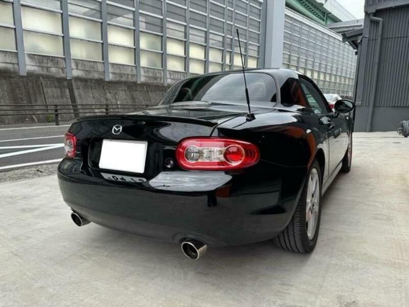 ROADSTER