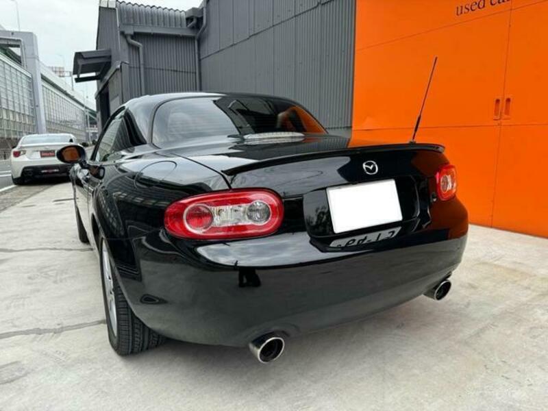 ROADSTER