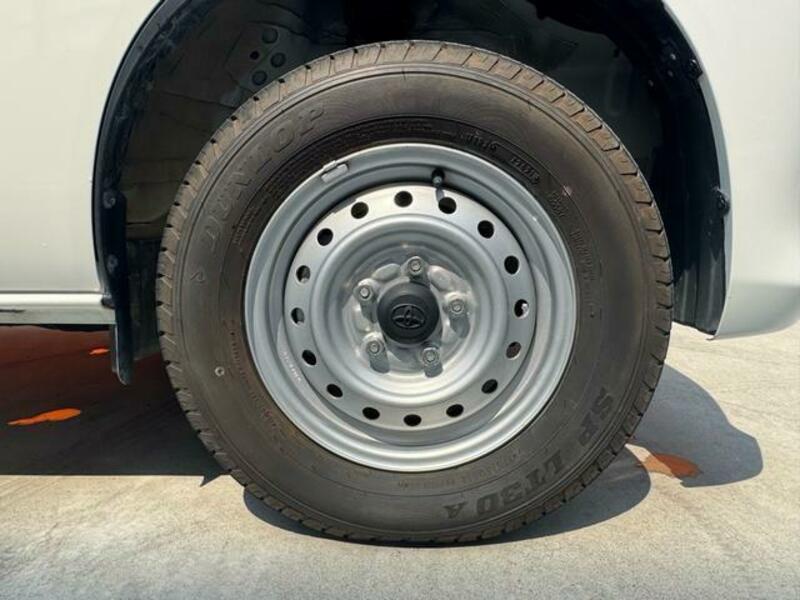 TOWNACE TRUCK