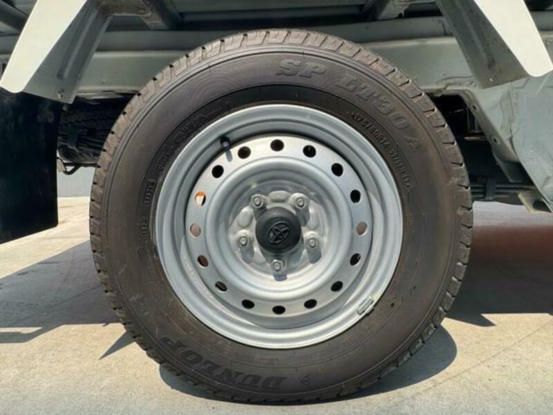 TOWNACE TRUCK