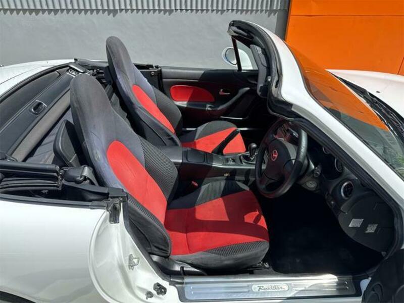 ROADSTER