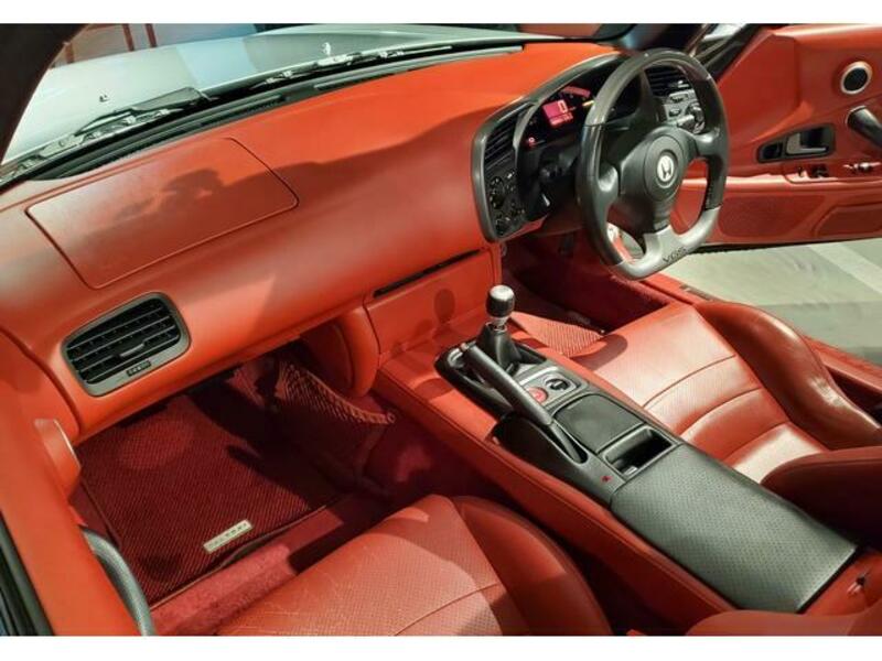 S2000