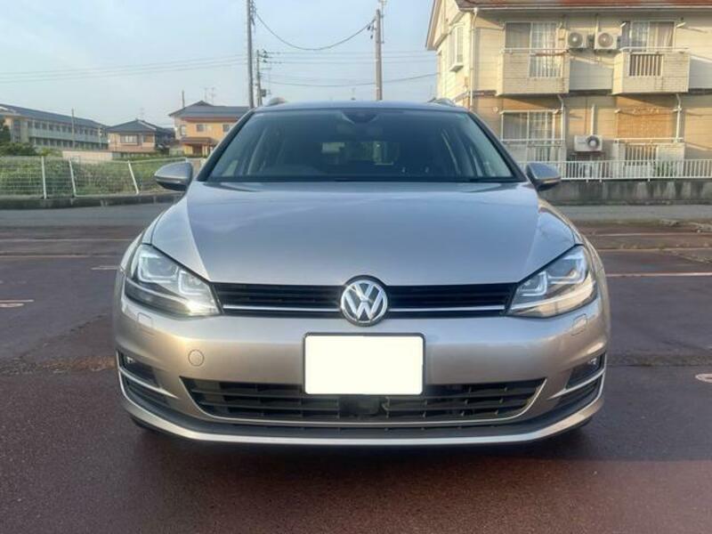 GOLF VARIANT