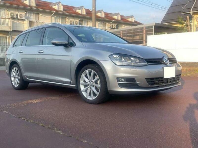 GOLF VARIANT