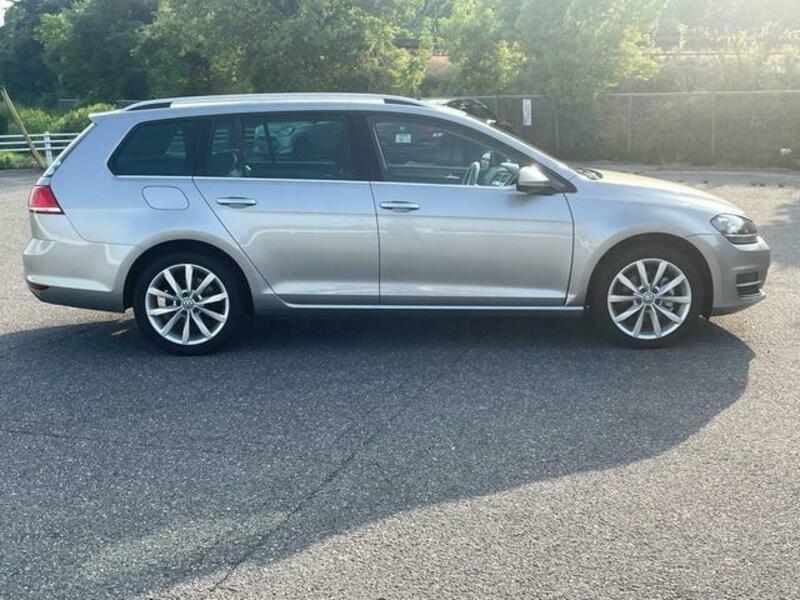 GOLF VARIANT