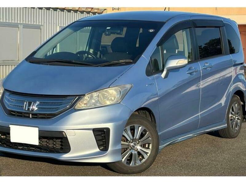 HONDA FREED HYBRID