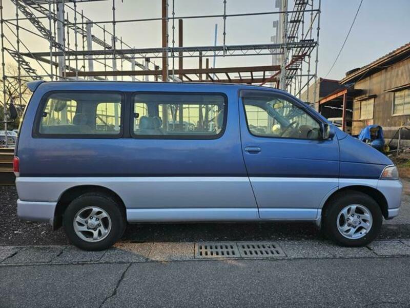 HIACE REGIUS