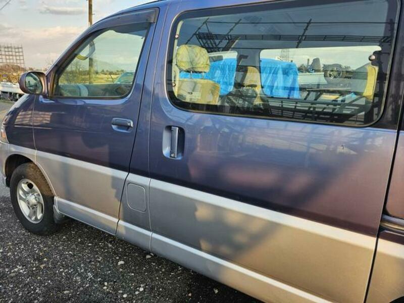 HIACE REGIUS